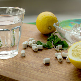 Perles aux microorganismes pour purifier l'eau du robinet